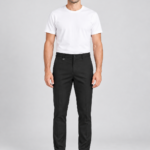 Ανδρικό παντελόνι chinos Frank Tailor PM90 — ψηφιακή απεικόνιση σε μοντέλο